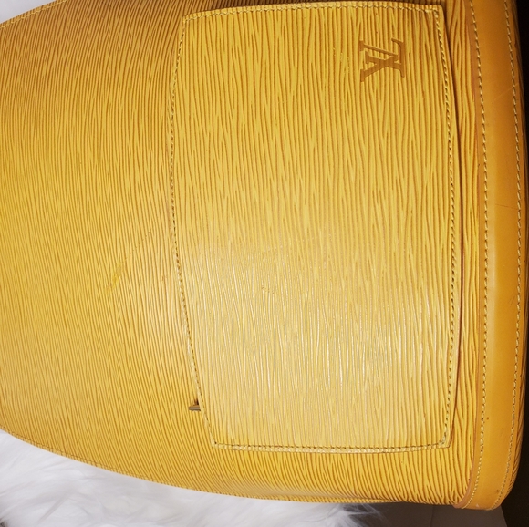 Louis Vuitton Backpack - Picture 9 of 10